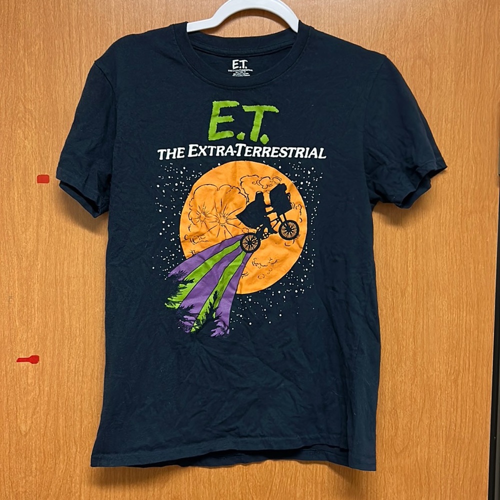 E.T T-shirt